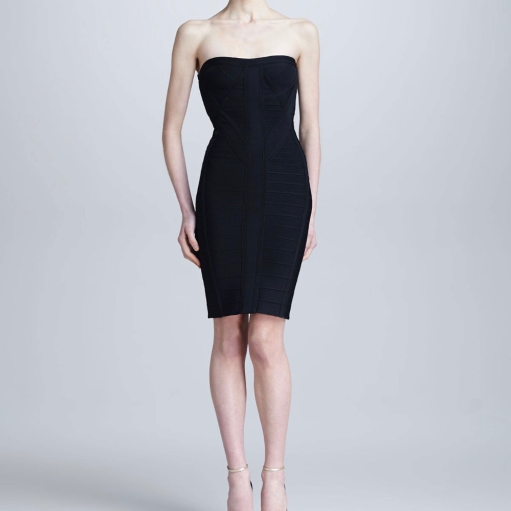 Herve Leger Black Tiered Mini Dress - Picture 1 of 6